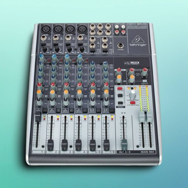 Lej en 12-kanals livemixer
